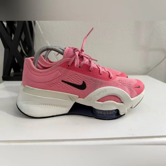 Nike Women's Pink and White Athletic Shoes - Picture 2 of 8